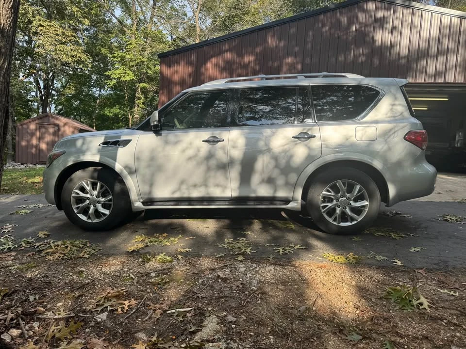 2013 Infiniti QX80 - Image 4 of 17