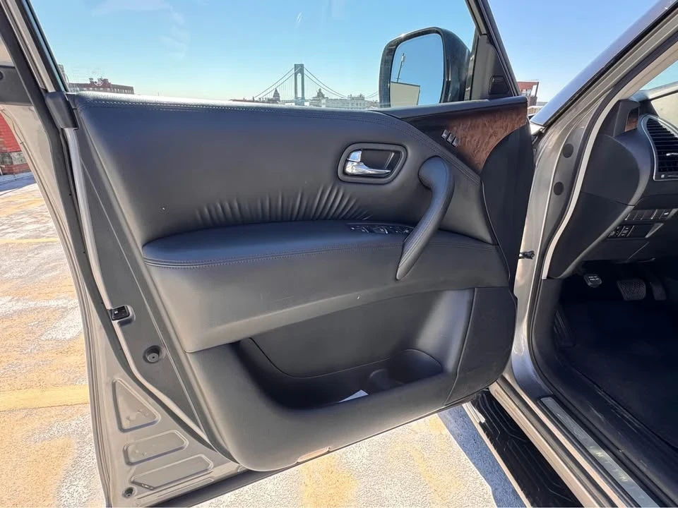 2013 Infiniti QX80 - Image 18 of 19