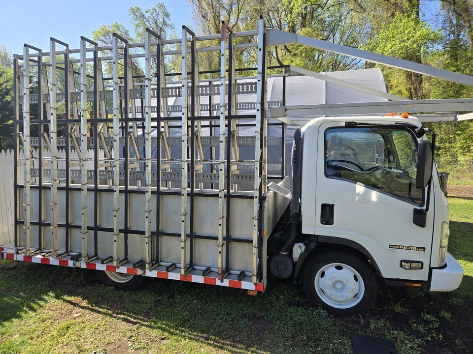 2013 Isuzu Elf - Image 5 of 31