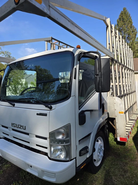 2013 Isuzu Elf - Image 6 of 31