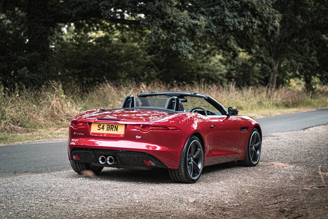 2013 Jaguar F-Type 1st Gen - Image 16 of 31