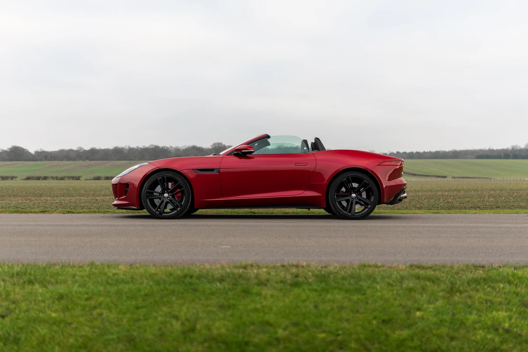 2013 Jaguar F-Type 1st Gen - Image 10 of 31