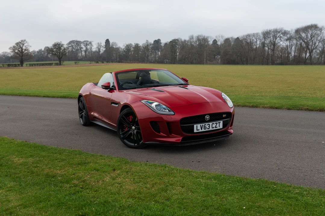 2013 Jaguar F-Type 1st Gen - Image 11 of 31