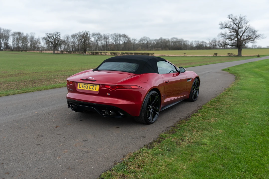2013 Jaguar F-Type 1st Gen - Image 27 of 31