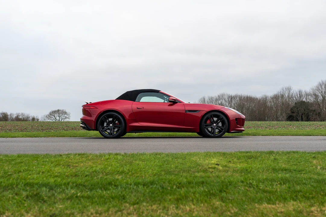 2013 Jaguar F-Type 1st Gen - Image 24 of 31