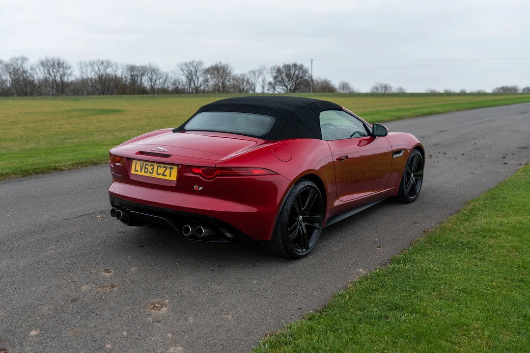 2013 Jaguar F-Type 1st Gen - Image 29 of 31