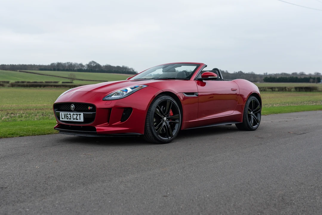 2013 Jaguar F-Type 1st Gen - Image 5 of 31