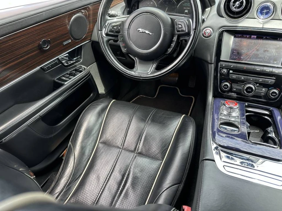 2013 Jaguar X351 XJ - Image 14 of 24