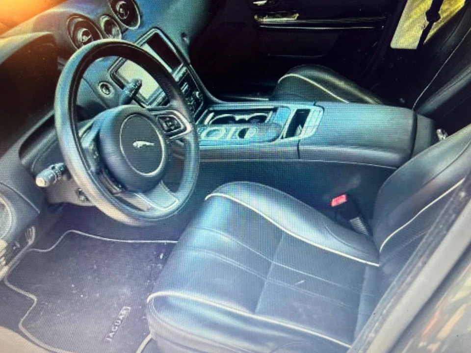 2013 Jaguar X351 XJ - Image 6 of 11
