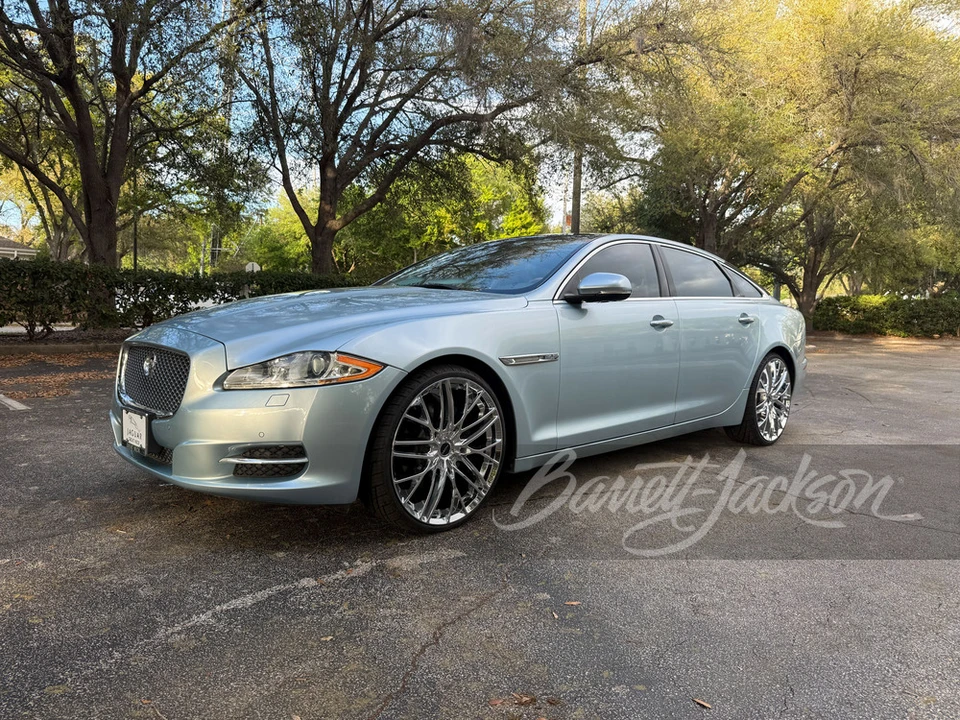 2013 Jaguar X351 XJ - Image 9 of 28