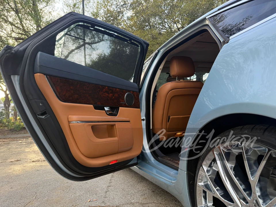 2013 Jaguar X351 XJ - Image 10 of 28