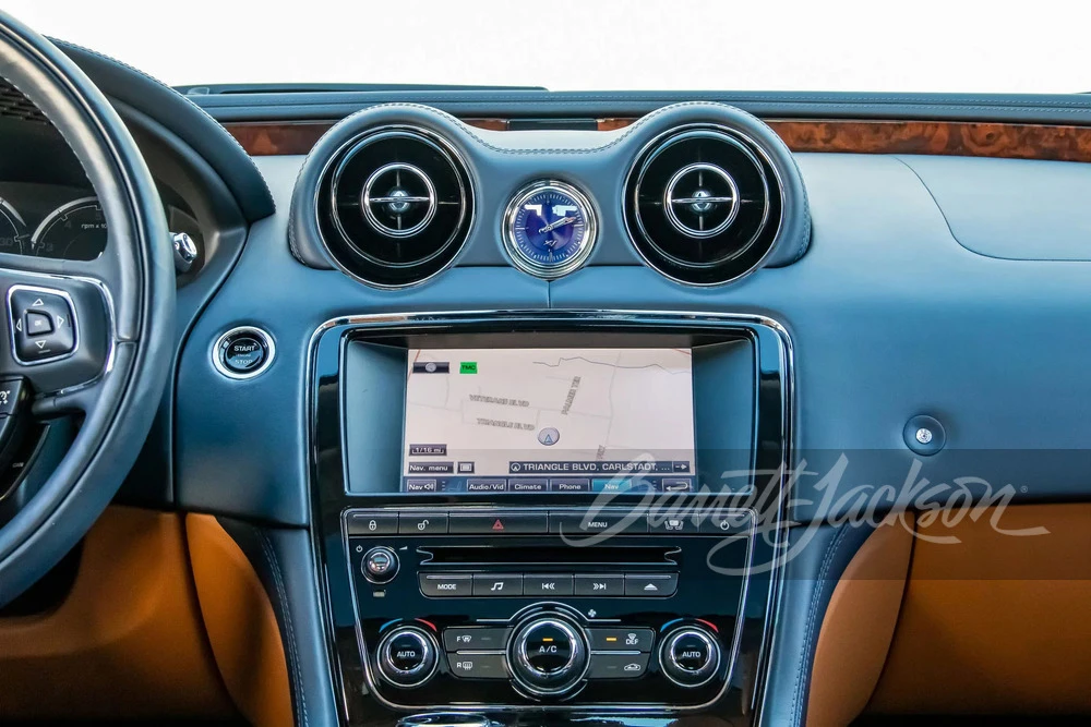 2013 Jaguar X351 XJ - Image 20 of 28