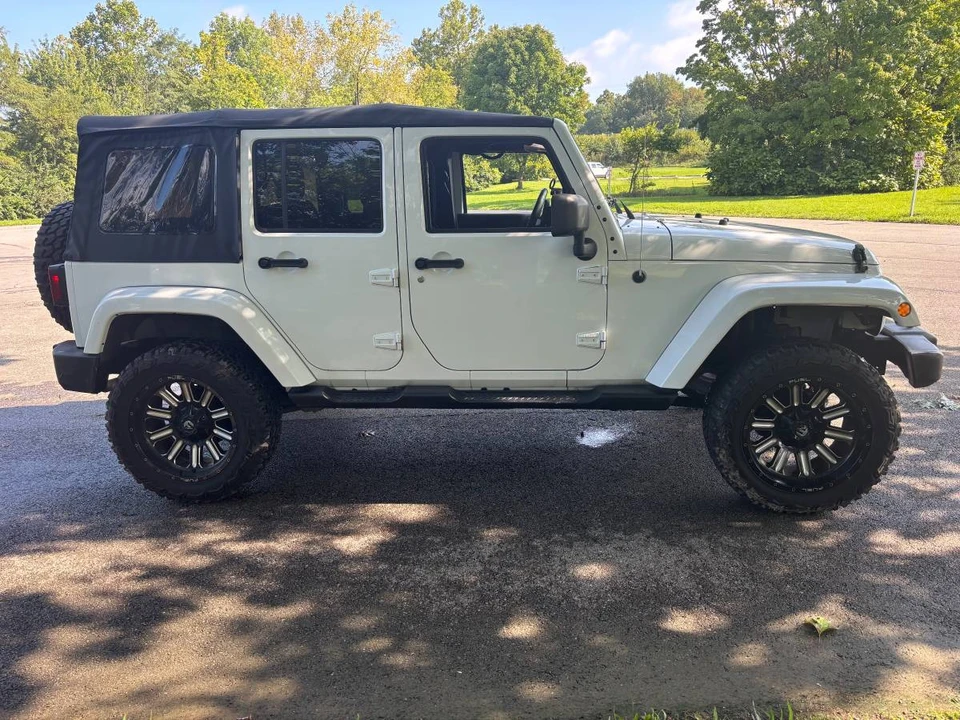 2013 Jeep JK Wrangler - Image 4 of 10
