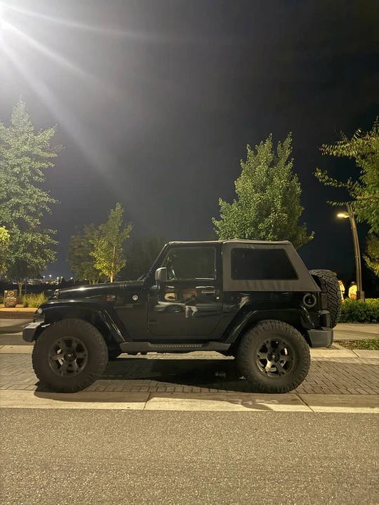 2013 Jeep JK Wrangler - Image 14 of 15