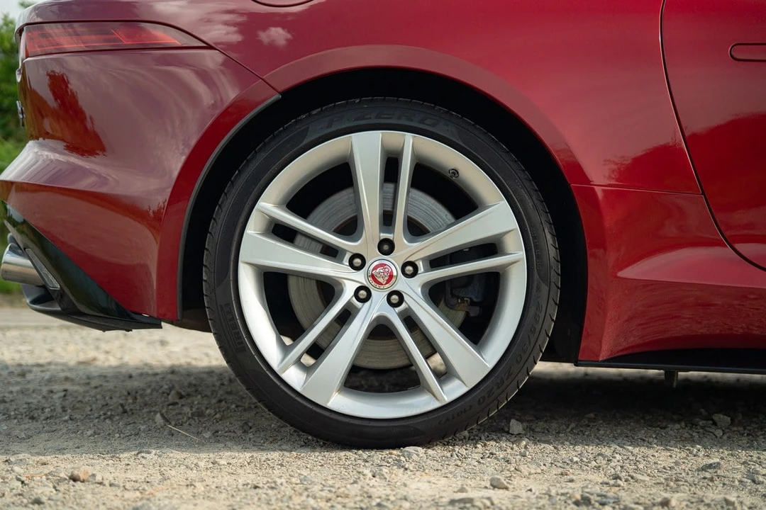 2013 Jaguar F-Type - Image 21 of 30