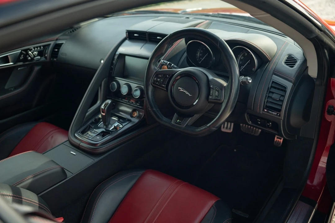 2013 Jaguar F-Type - Image 2 of 30