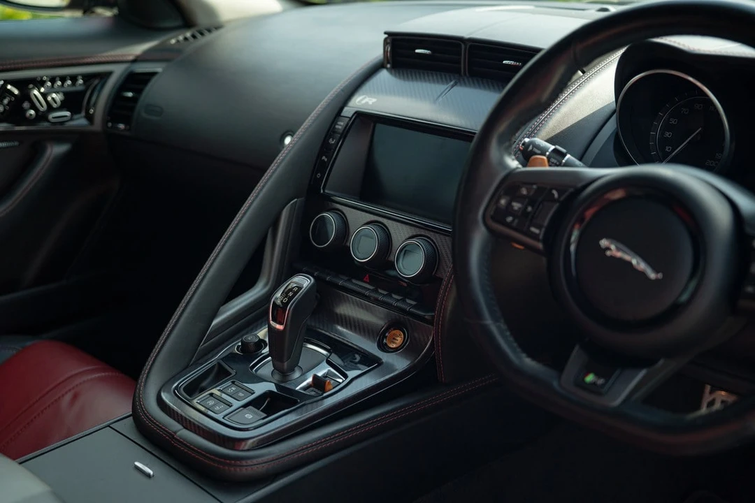 2013 Jaguar F-Type - Image 24 of 30