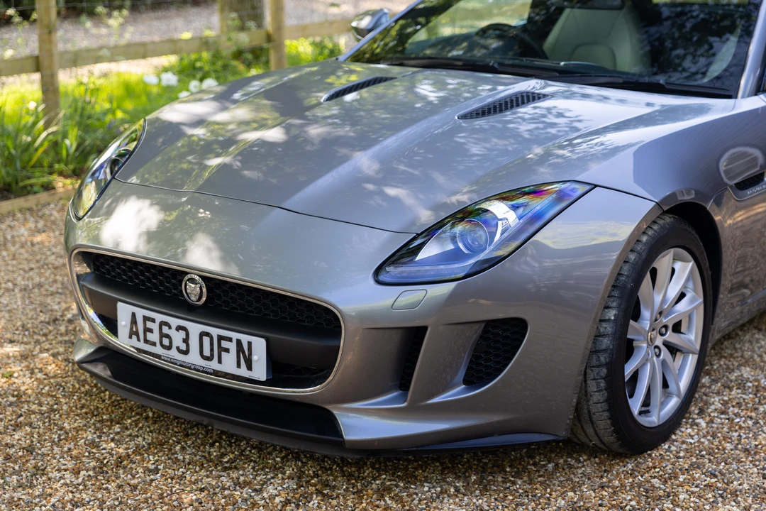 2013 Jaguar F-Type 1st Gen - Image 16 of 31