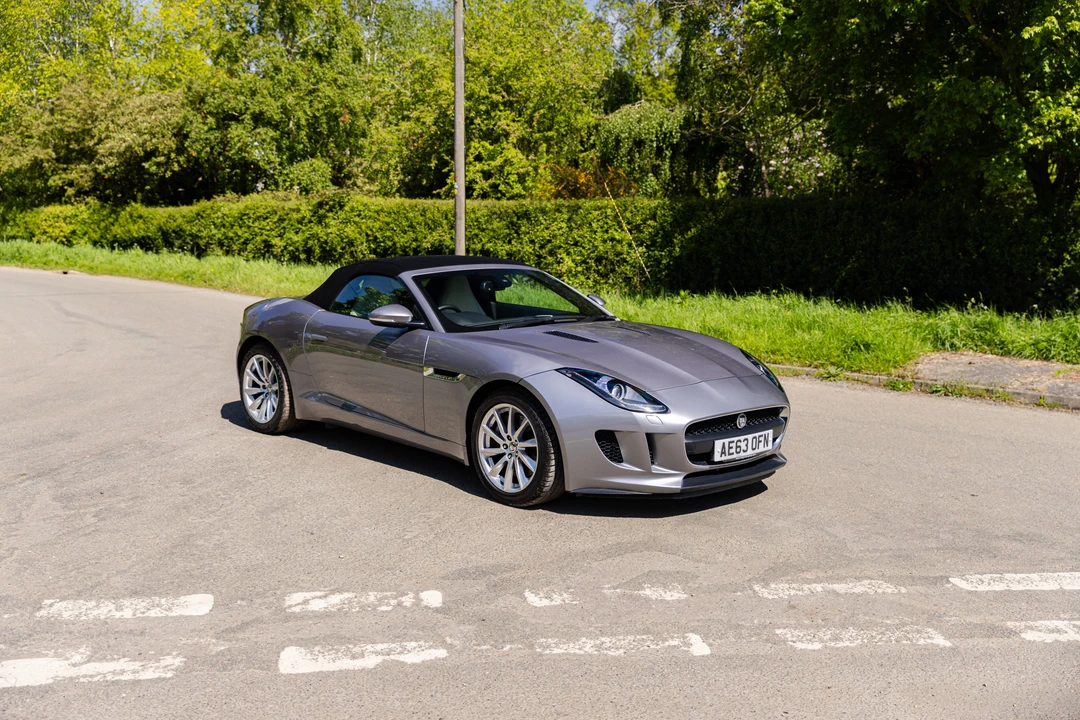 2013 Jaguar F-Type 1st Gen - Image 9 of 31