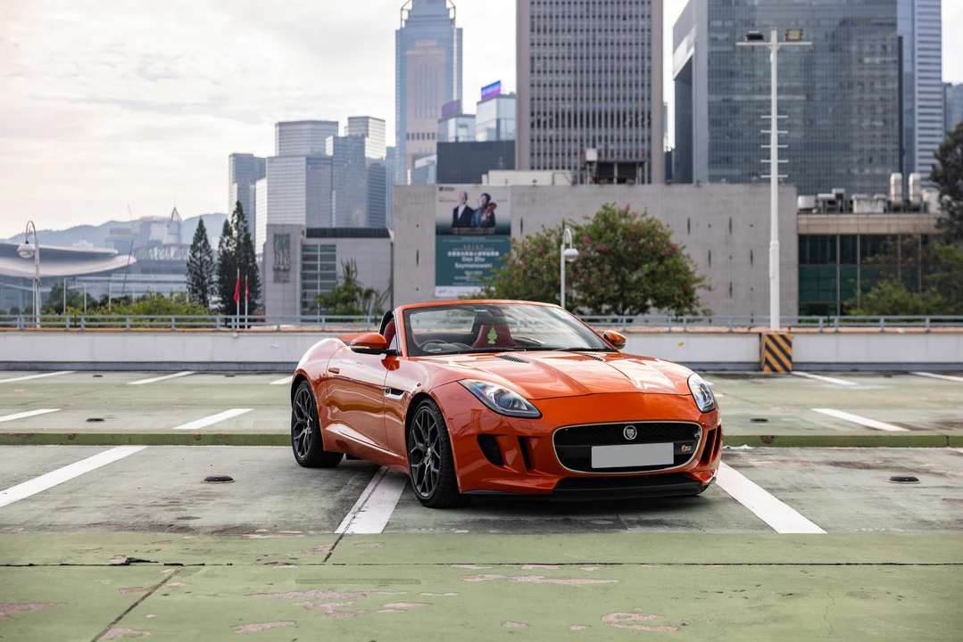 2013 Jaguar F-Type 1st Gen - Image 17 of 31