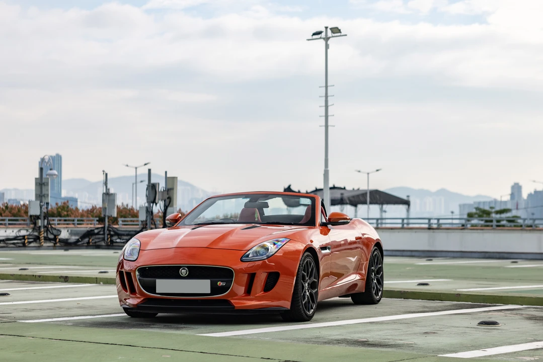 2013 Jaguar F-Type 1st Gen - Image 3 of 31