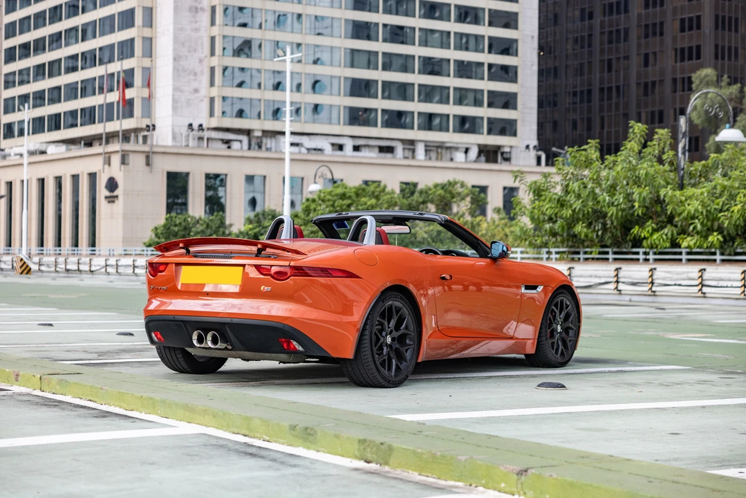 2013 Jaguar F-Type 1st Gen - Image 7 of 31