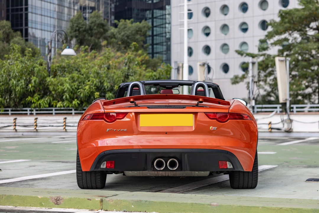 2013 Jaguar F-Type 1st Gen - Image 15 of 31
