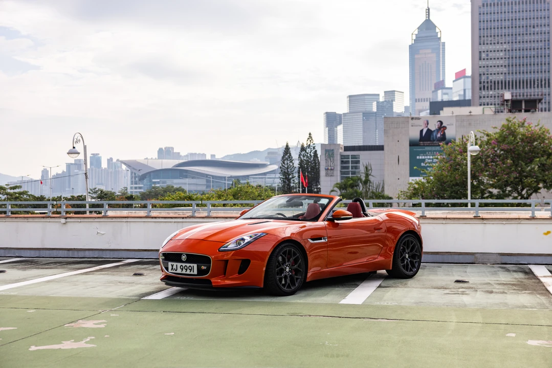 2013 Jaguar F-Type 1st Gen - Image 18 of 31