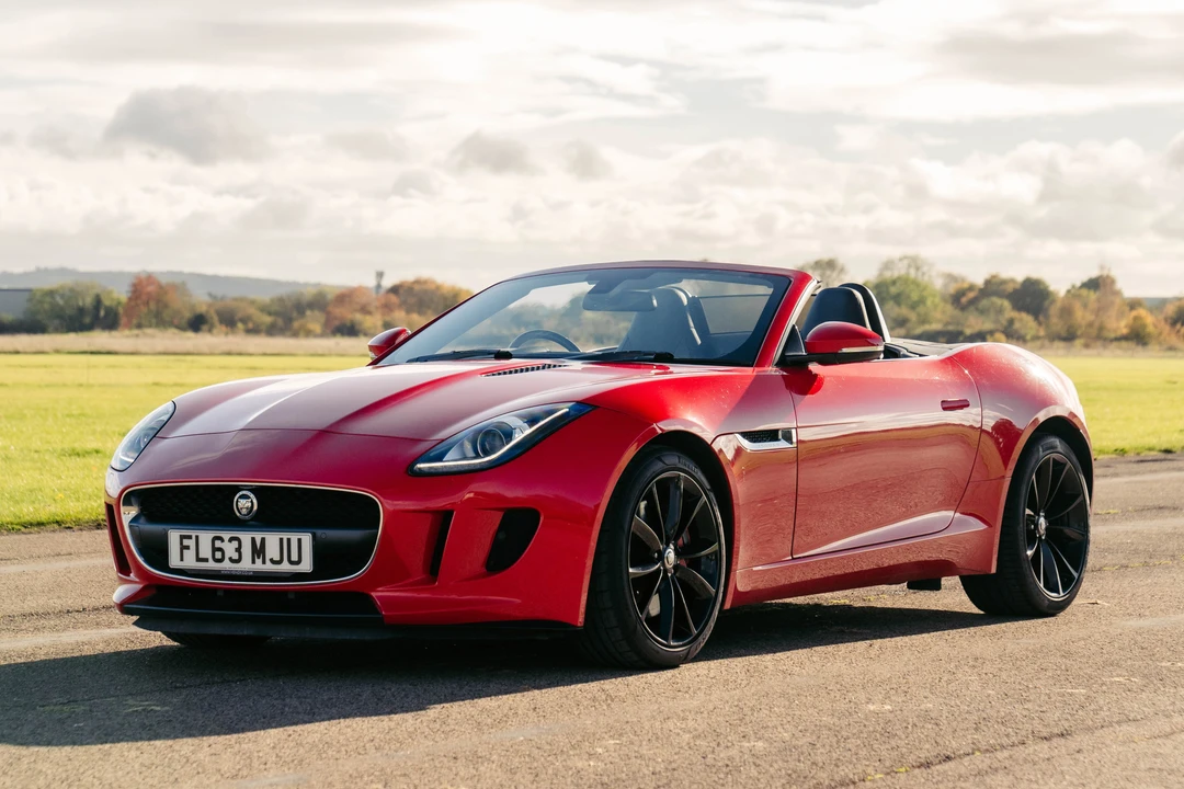 2013 Jaguar F-Type 1st Gen - Image 2 of 31