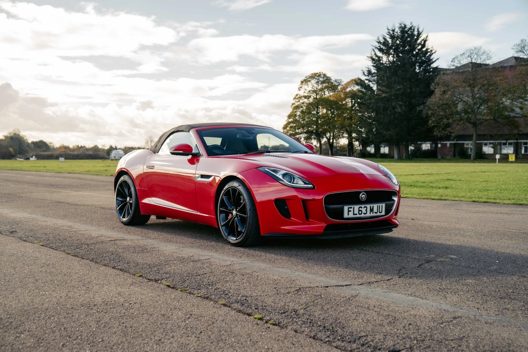 2013 Jaguar F-Type 1st Gen - Image 18 of 31
