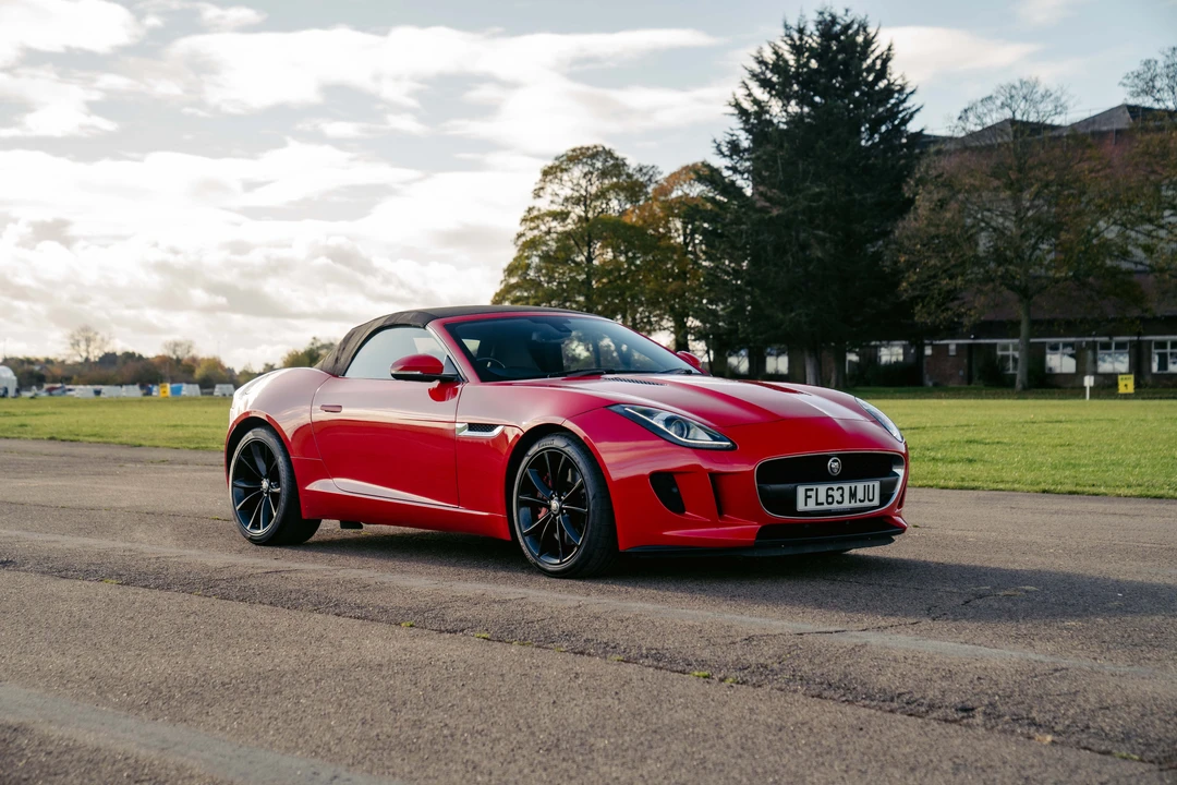 2013 Jaguar F-Type 1st Gen - Image 4 of 31