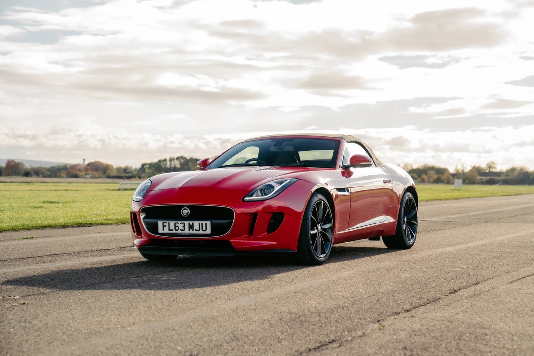 2013 Jaguar F-Type 1st Gen - Image 20 of 31