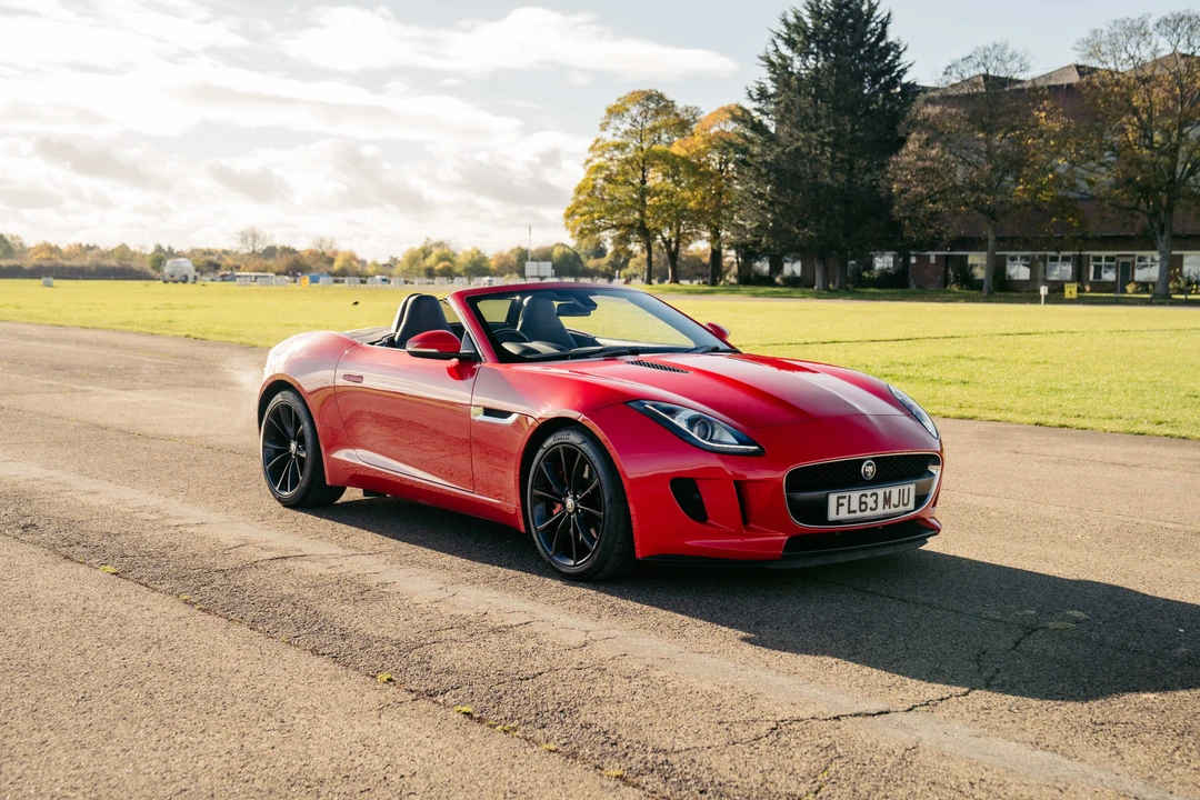 2013 Jaguar F-Type 1st Gen - Image 21 of 31