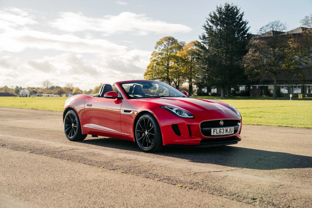 2013 Jaguar F-Type 1st Gen - Image 22 of 31