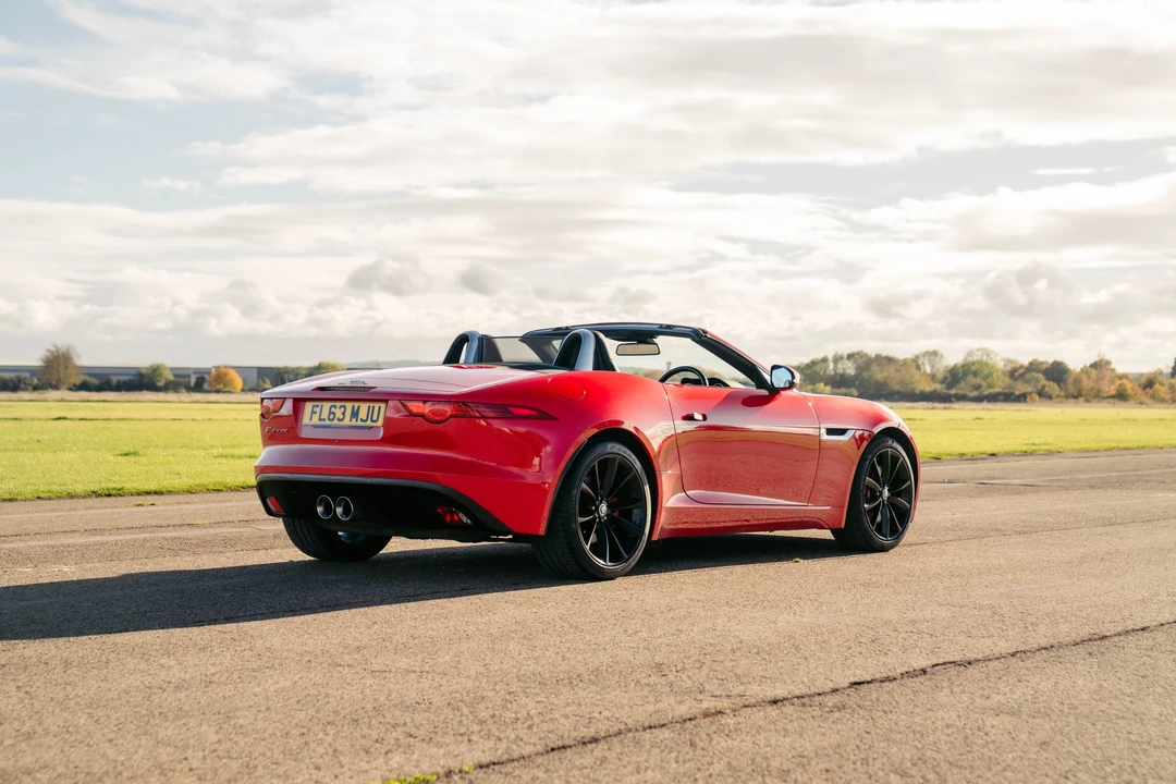 2013 Jaguar F-Type 1st Gen - Image 6 of 31