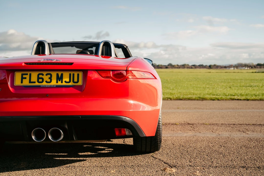 2013 Jaguar F-Type 1st Gen - Image 29 of 31
