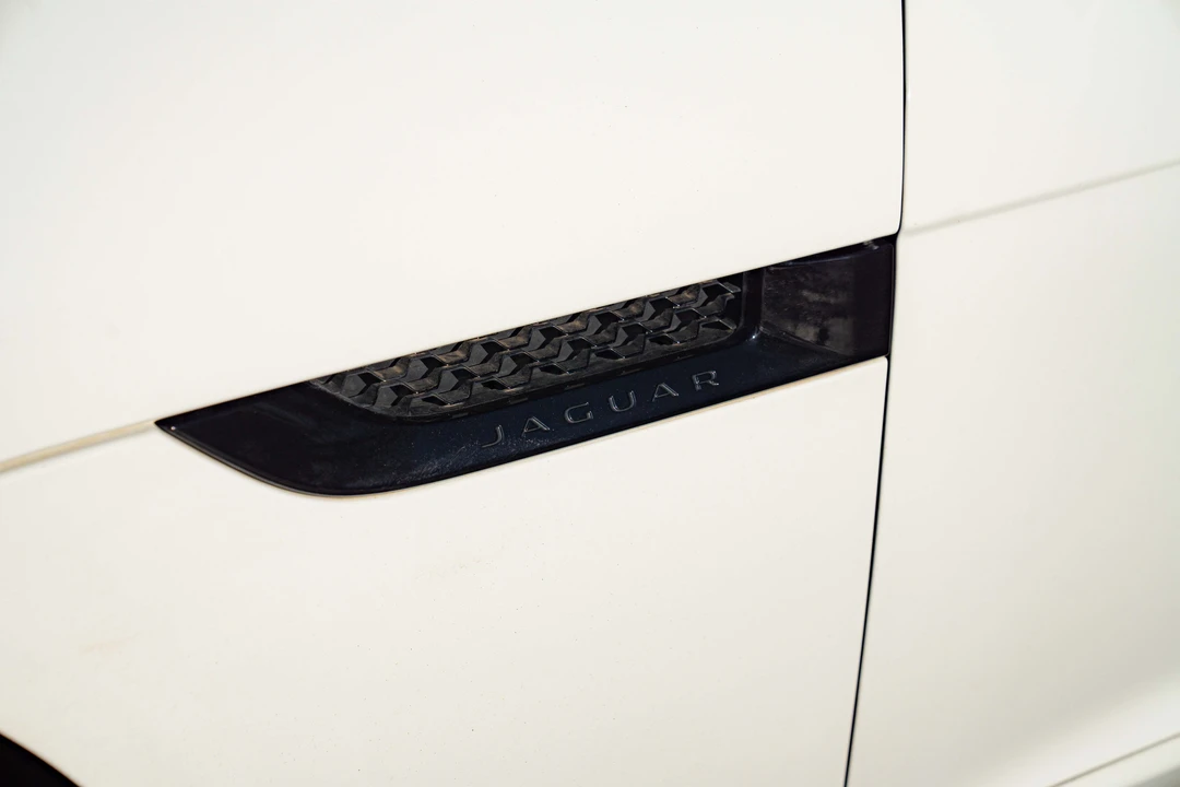 2013 Jaguar F-Type 1st Gen - Image 17 of 31