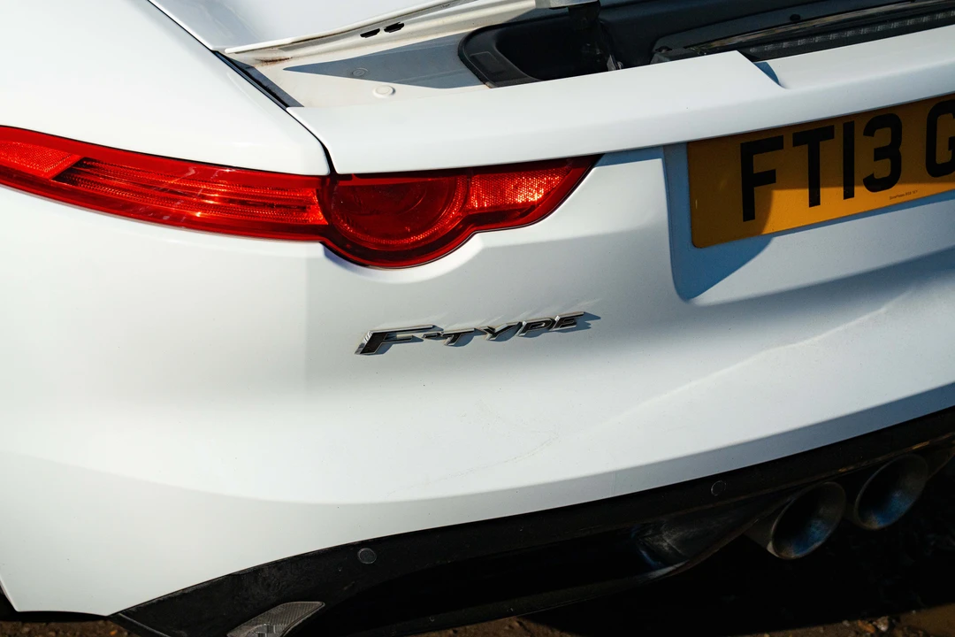 2013 Jaguar F-Type 1st Gen - Image 18 of 31