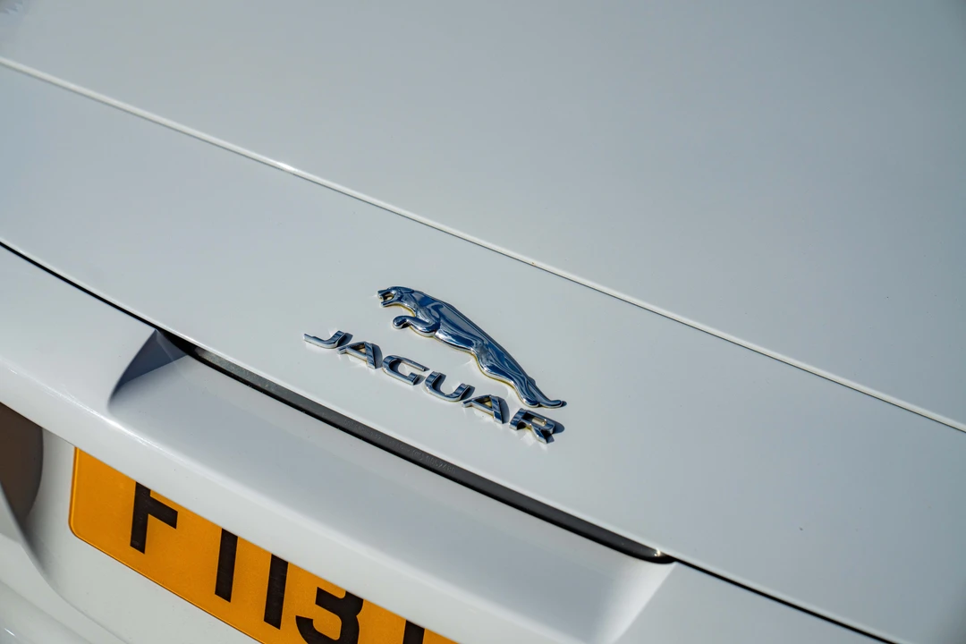 2013 Jaguar F-Type 1st Gen - Image 24 of 31