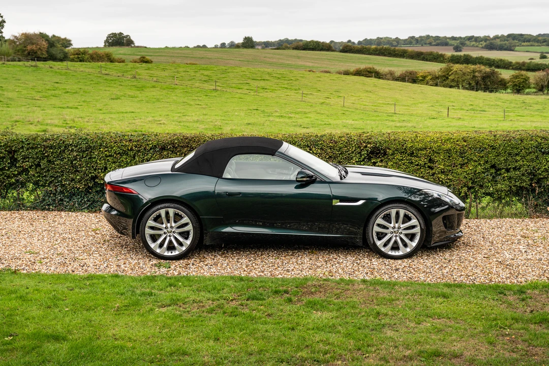 2013 Jaguar F-Type 1st Gen - Image 16 of 31