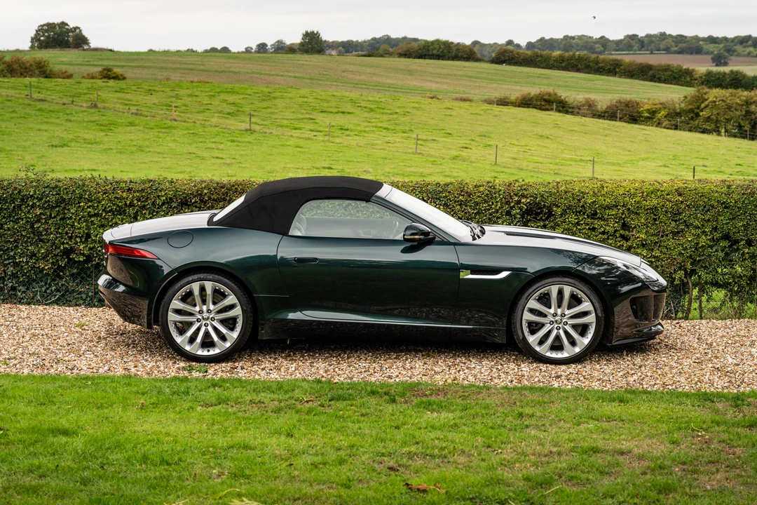 2013 Jaguar F-Type 1st Gen - Image 17 of 31