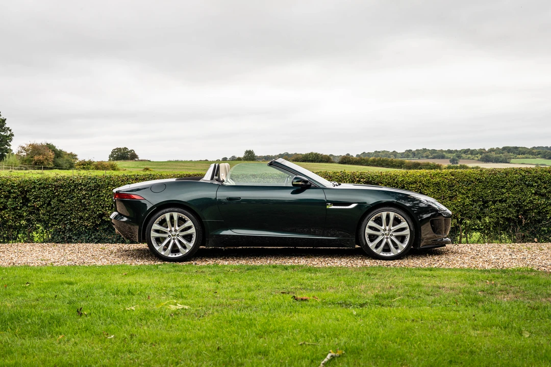 2013 Jaguar F-Type 1st Gen - Image 27 of 31