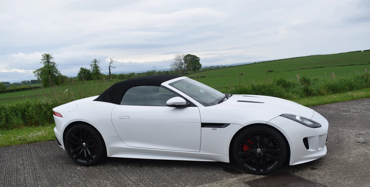 2013 Jaguar F-Type 1st Gen - Image 15 of 31