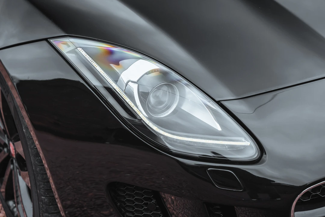 2013 Jaguar F-Type 1st Gen - Image 25 of 31