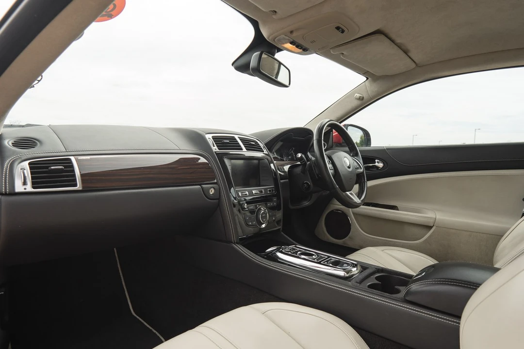 2013 Jaguar X150 XK - Image 27 of 30