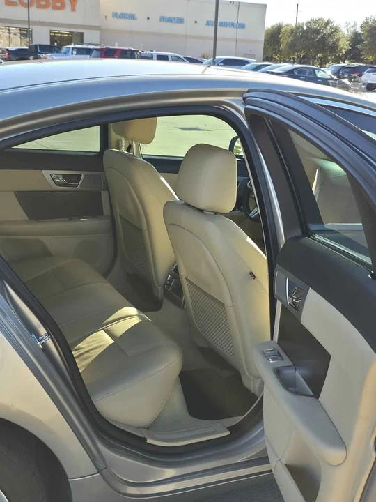 2013 Jaguar X250 XF - Image 8 of 16