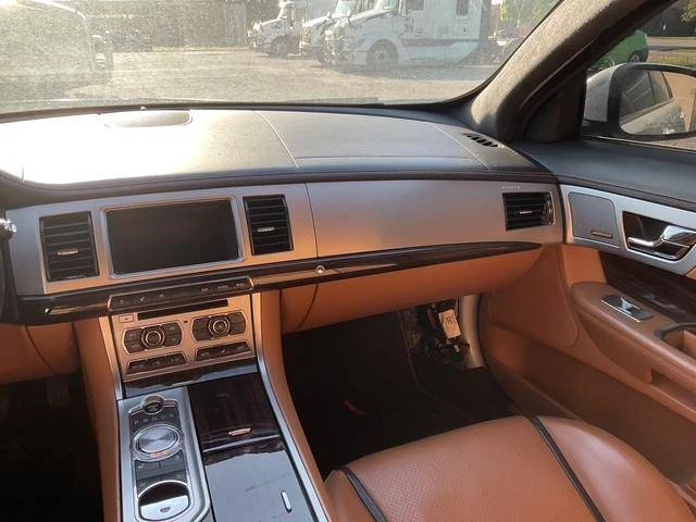 2013 Jaguar X250 XF - Image 5 of 15