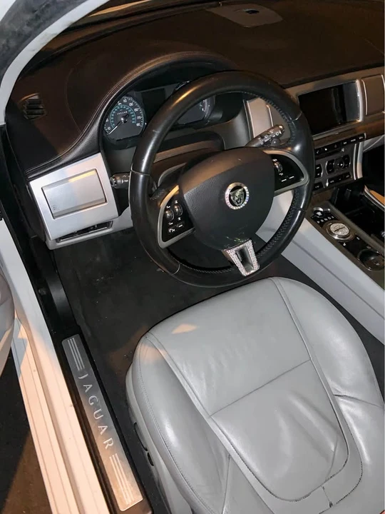 2013 Jaguar X250 XF - Image 10 of 12
