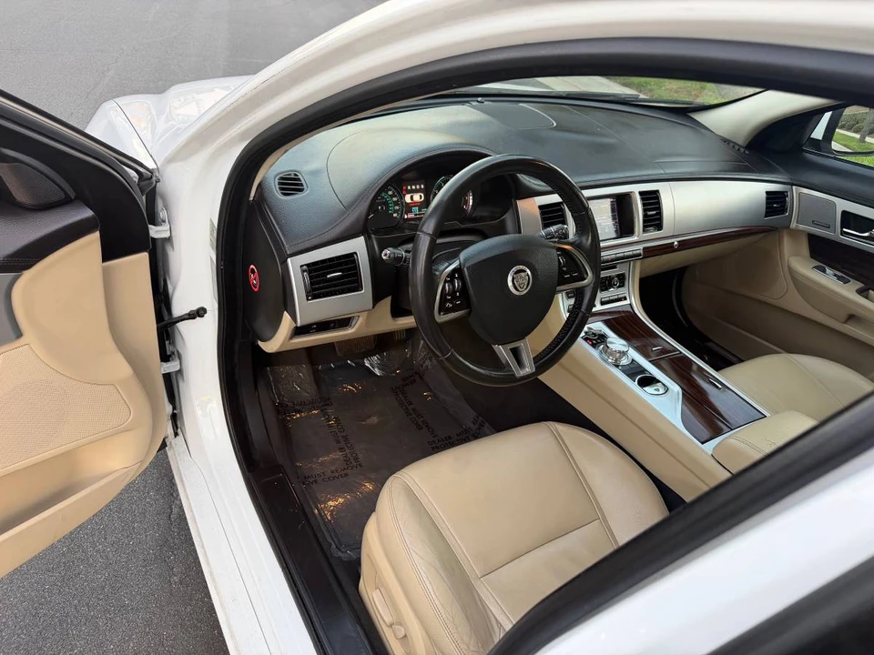 2013 Jaguar X250 XF - Image 9 of 16