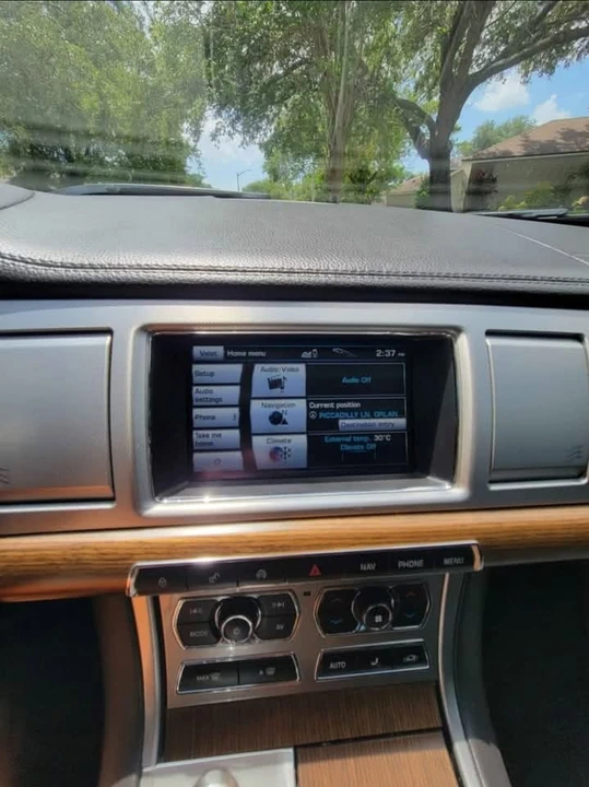 2013 Jaguar X250 XF - Image 15 of 18
